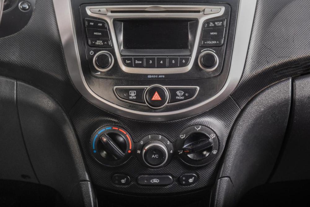 Hyundai Solaris I Рестайлинг Томск  - изображение 17