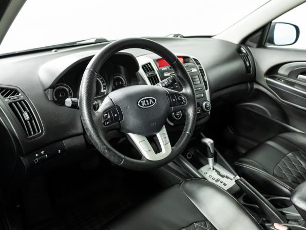 Kia Ceed I Рестайлинг с пробегом 2011 года, цена 449 585 рублей, 218000 км, универсал, Автокод Объявления