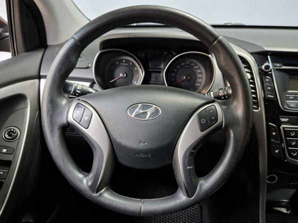 Hyundai i30 II с пробегом 2012 года, цена 899 000 рублей, 165700 км, хэтчбек, Автокод Объявления