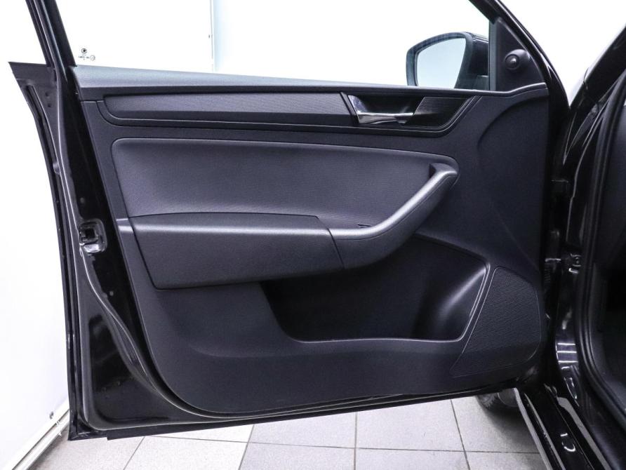 Skoda Rapid I Рестайлинг Красноярск  - изображение 8