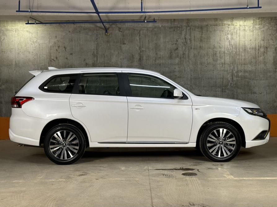 Mitsubishi Outlander III Рестайлинг 3 Уфа  - изображение 2