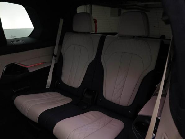 BMW X7 I (G07) с пробегом 2022 года, цена 7 778 077 рублей, 105181 км, внедорожник, Автокод Объявления