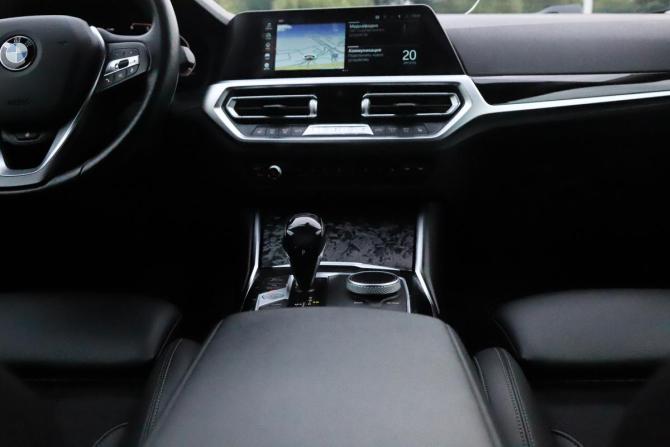 BMW 3 серии VII (G2x) с пробегом 2021 года, цена 3 160 000 рублей, 137050 км, седан, Автокод Объявления