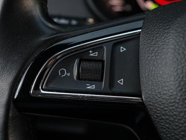 Skoda Octavia III (A7) Рестайлинг с пробегом 2020 года, цена 2 320 000 рублей, 95263 км, лифтбек, Автокод Объявления