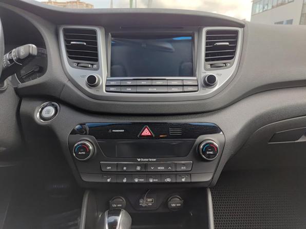 Hyundai Tucson III с пробегом 2015 года, цена 1 890 000 рублей, 139403 км, внедорожник, Автокод Объявления