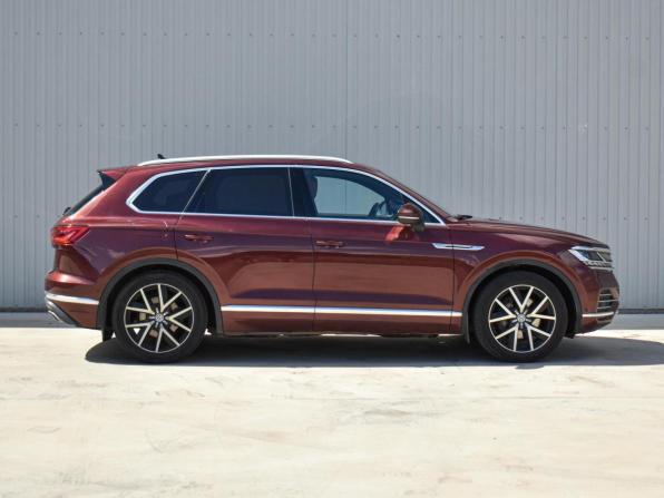 Volkswagen Touareg III с пробегом 2019 года, цена 4 050 000 рублей, 192857 км, внедорожник, Автокод Объявления