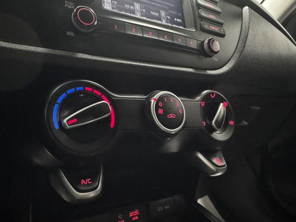 Kia Rio IV с пробегом 2019 года, цена 1 300 000 рублей, 106161 км, седан, Автокод Объявления