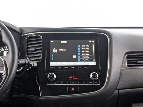 Mitsubishi Outlander III Рестайлинг 3 с пробегом 2021 года, цена 3 000 000 рублей, 95753 км, внедорожник, Автокод Объявления