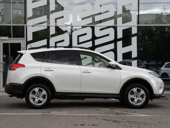 Toyota RAV4 IV (XA40) с пробегом 2015 года, цена 1 838 000 рублей, 207045 км, внедорожник, Автокод Объявления