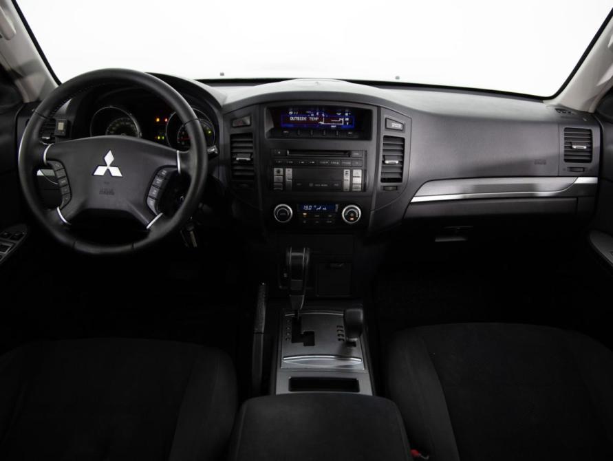 Mitsubishi Pajero IV Санкт-Петербург  - изображение 9