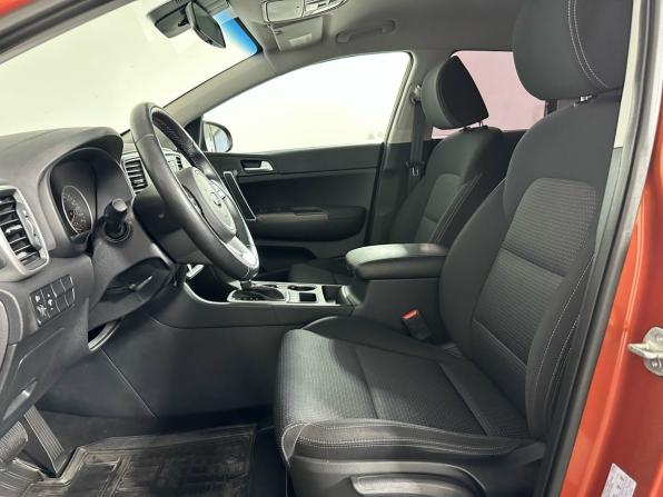 Kia Sportage IV Рестайлинг с пробегом 2020 года, цена 2 480 000 рублей, 101000 км, внедорожник, Автокод Объявления