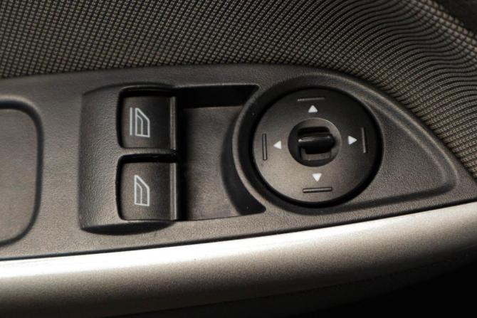 Ford Focus III с пробегом 2013 года, цена 829 000 рублей, 217500 км, седан, Автокод Объявления