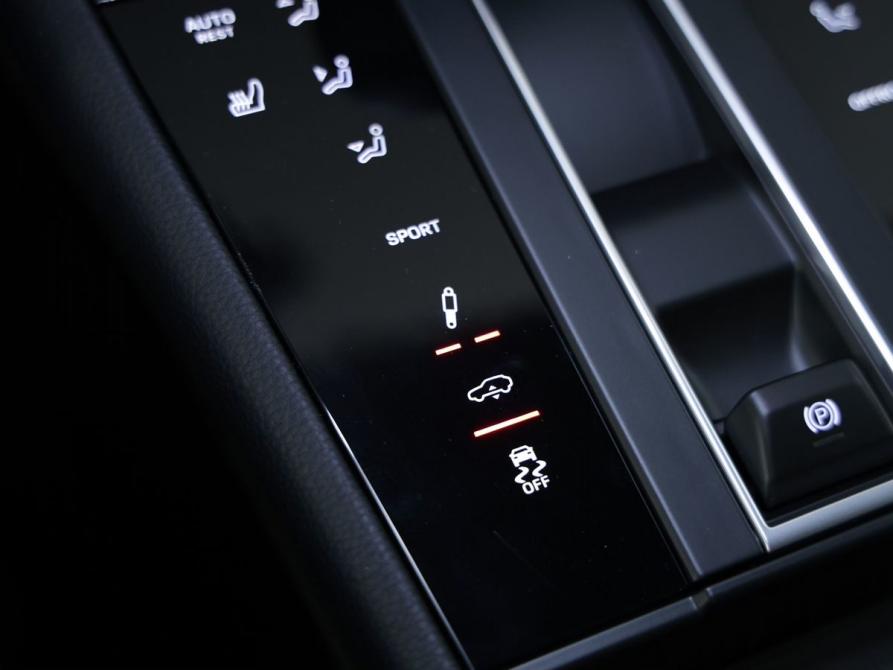 Porsche Macan I Рестайлинг 2 Москва  - изображение 37