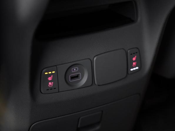 Kia Carnival III с пробегом 2020 года, цена 3 121 938 рублей, 134756 км, минивэн, Автокод Объявления