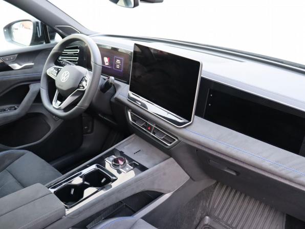 Volkswagen Tiguan III (China Market) с пробегом 2025 года, цена 4 399 000 рублей, 13408 км, внедорожник, Автокод Объявления