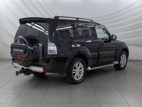 Mitsubishi Pajero IV с пробегом 2011 года, цена 2 390 000 рублей, 141002 км, внедорожник, Автокод Объявления