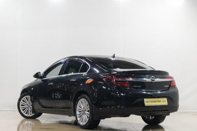 Opel Insignia I Рестайлинг с пробегом 2014 года, цена 979 000 рублей, 200300 км, седан, Автокод Объявления