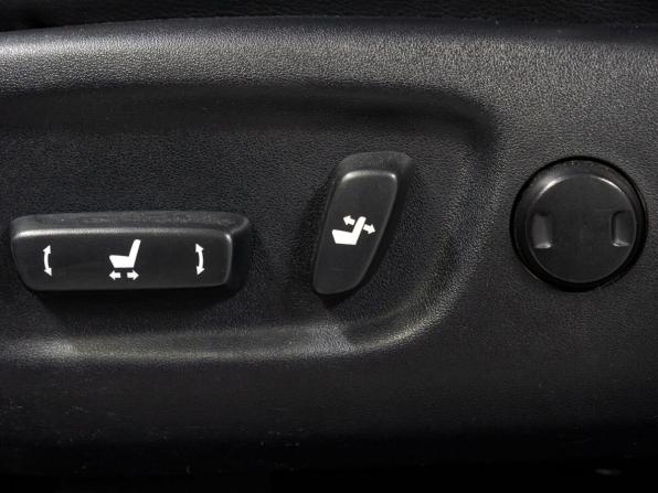 Toyota RAV4 IV (XA40) с пробегом 2012 года, цена 1 949 000 рублей, 135728 км, внедорожник, Автокод Объявления
