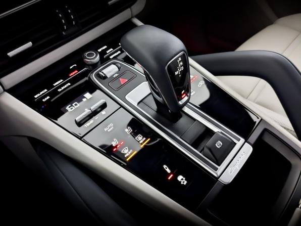 Porsche Cayenne III с пробегом 2023 года, цена 12 620 000 рублей, 15408 км, внедорожник, Автокод Объявления
