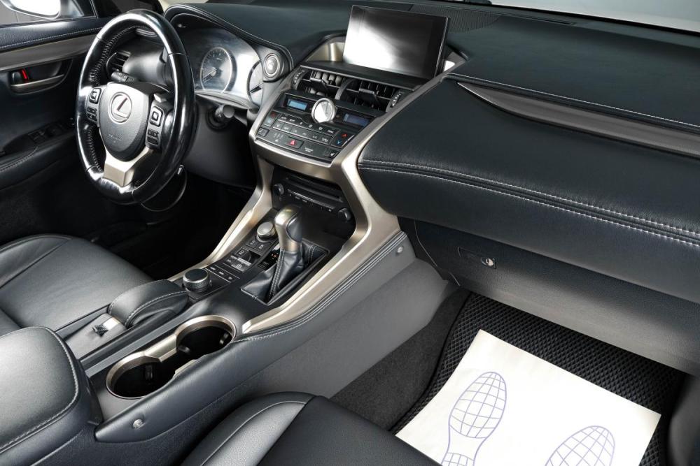 Lexus NX I Рестайлинг Тюмень  - изображение 11