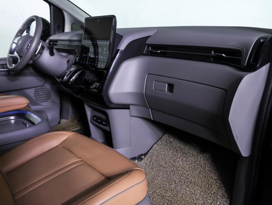 Hyundai Staria I Москва  - изображение 12