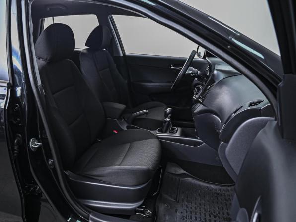 Hyundai i30 I Рестайлинг с пробегом 2011 года, цена 830 000 рублей, 176094 км, хэтчбек, Автокод Объявления