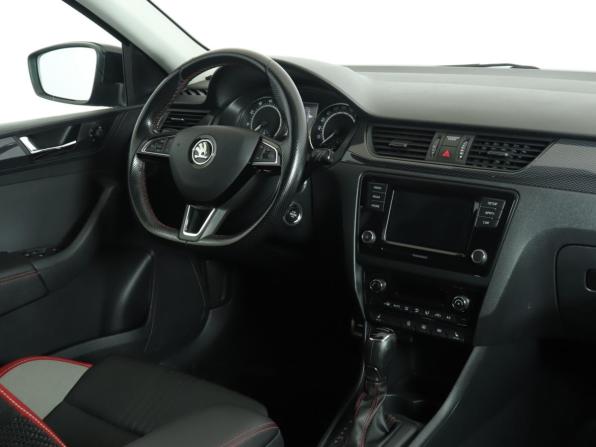 Skoda Rapid I Рестайлинг с пробегом 2019 года, цена 1 299 000 рублей, 159062 км, лифтбек, Автокод Объявления