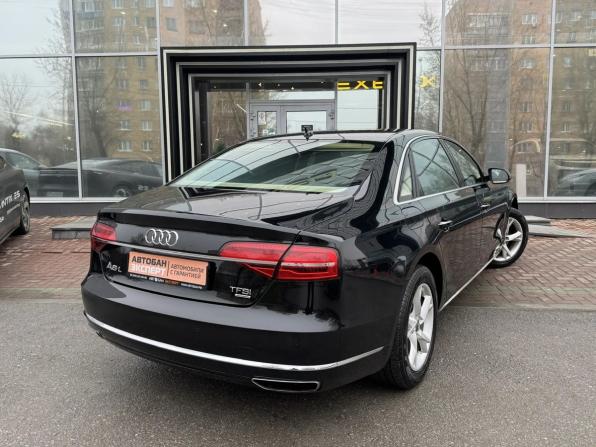 Audi A8 III (D4) Рестайлинг с пробегом 2016 года, цена 2 755 000 рублей, 260900 км, седан, Автокод Объявления