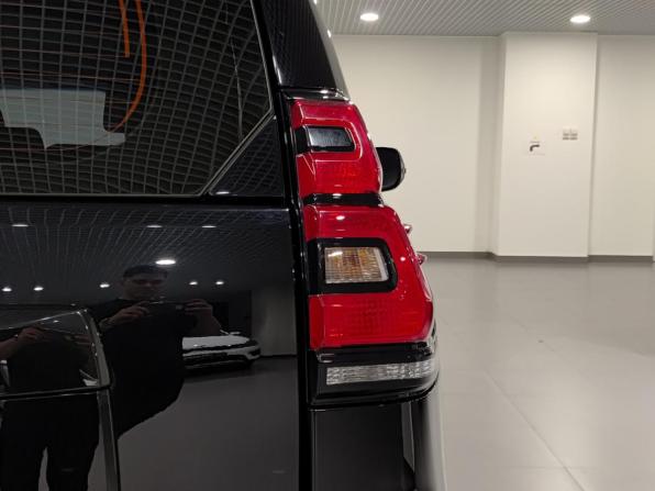 Toyota Land Cruiser Prado 150 Series Рестайлинг 3 с пробегом 2021 года, цена 6 750 000 рублей, 72415 км, внедорожник, Автокод Объявления