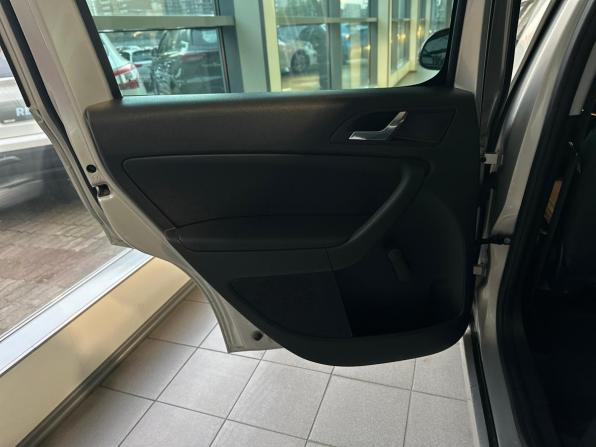 Skoda Yeti I Рестайлинг с пробегом 2014 года, цена 1 125 000 рублей, 163124 км, внедорожник, Автокод Объявления