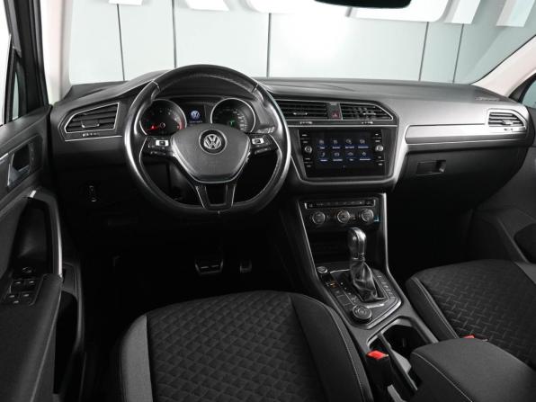 Volkswagen Tiguan II с пробегом 2019 года, цена 2 479 000 рублей, 108810 км, внедорожник, Автокод Объявления
