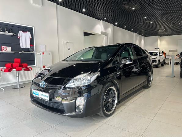 Toyota Prius III (XW30) с пробегом 2010 года, цена 1 059 000 рублей, 282600 км, лифтбек, Автокод Объявления