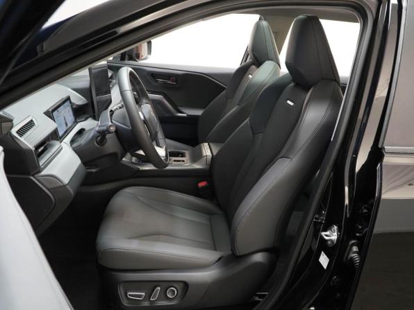 Toyota RAV4 VI (XA60) с пробегом 2026 года, цена 4 049 046 рублей, 72 км, внедорожник, Автокод Объявления