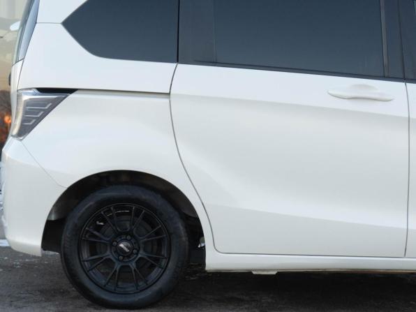 Honda Freed I Рестайлинг с пробегом 2012 года, цена 1 000 000 рублей, 99663 км, компактвэн, Автокод Объявления