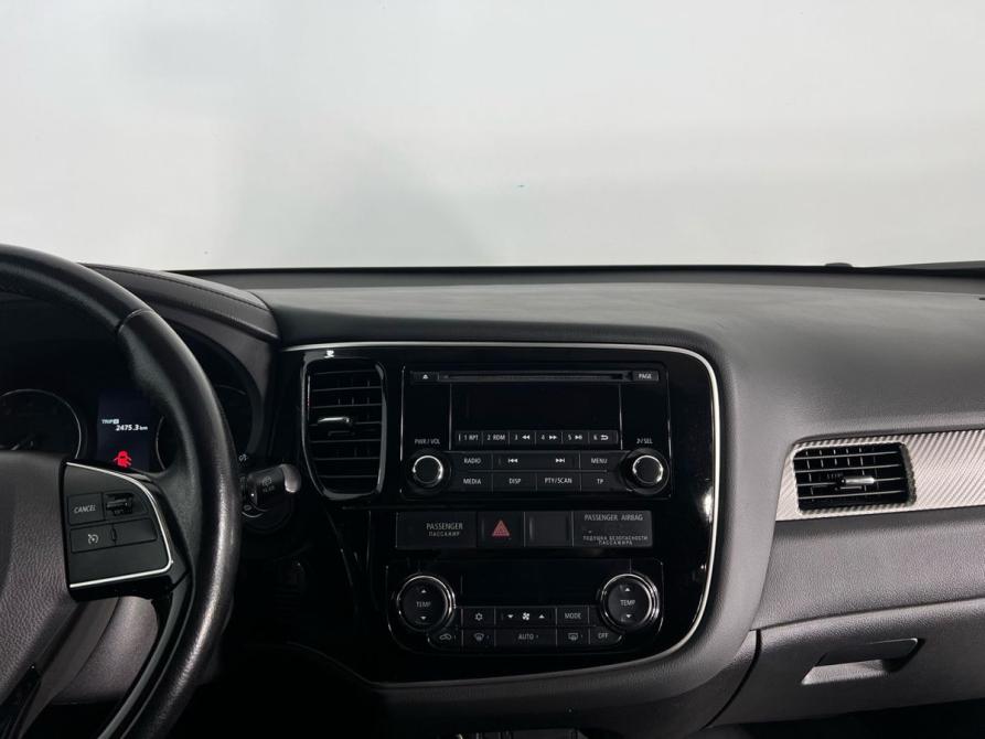 Mitsubishi Outlander III Рестайлинг Архангельск  - изображение 19