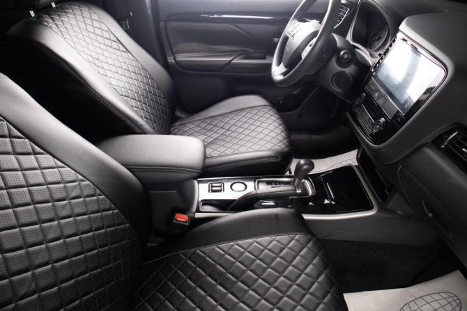 Mitsubishi Outlander III Рестайлинг 3 с пробегом 2022 года, цена 2 799 000 рублей, 32723 км, внедорожник, Автокод Объявления