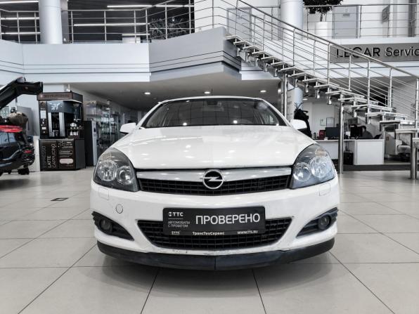 Opel Astra H Рестайлинг с пробегом 2010 года, цена 350 000 рублей, 252620 км, хэтчбек, Автокод Объявления