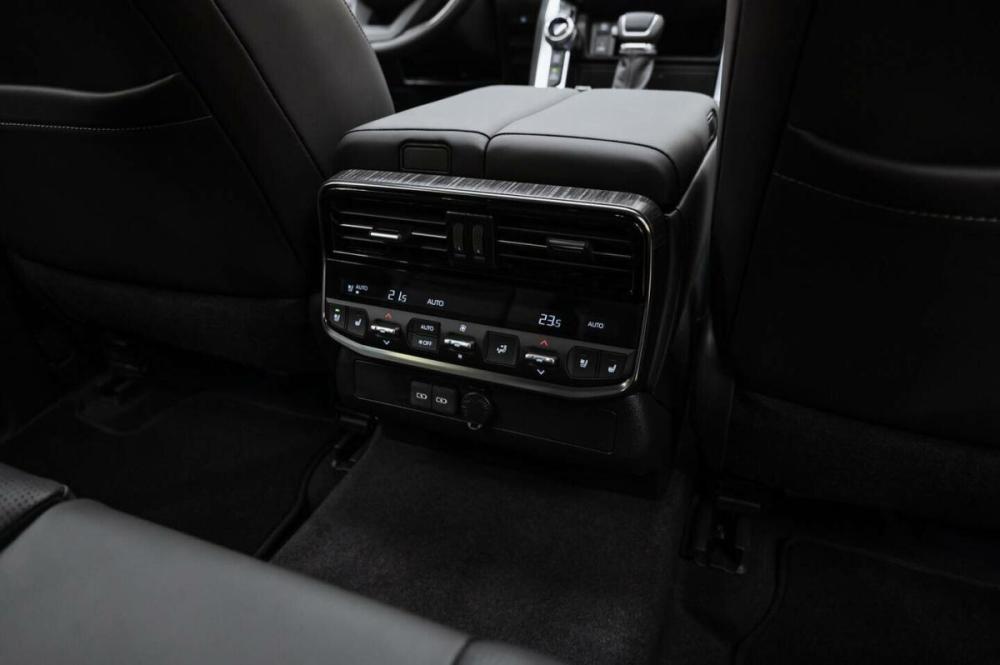 Toyota Land Cruiser 300 Series Москва  - изображение 14