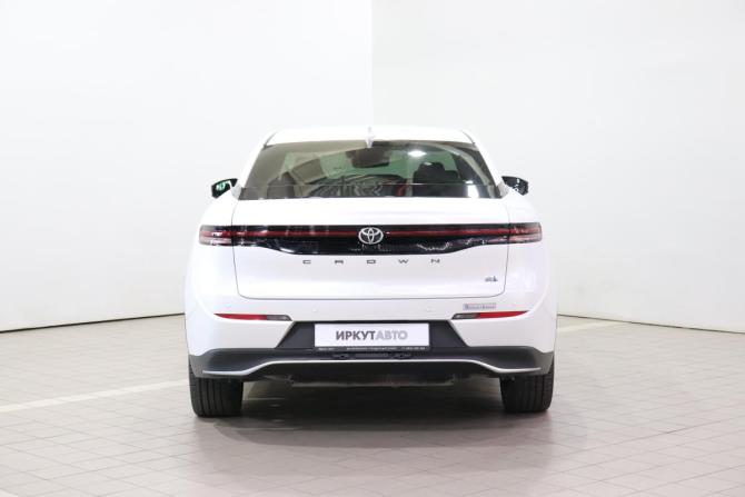 Toyota Crown XVI (S230) с пробегом 2022 года, цена 5 550 000 рублей, 29819 км, хэтчбек, Автокод Объявления