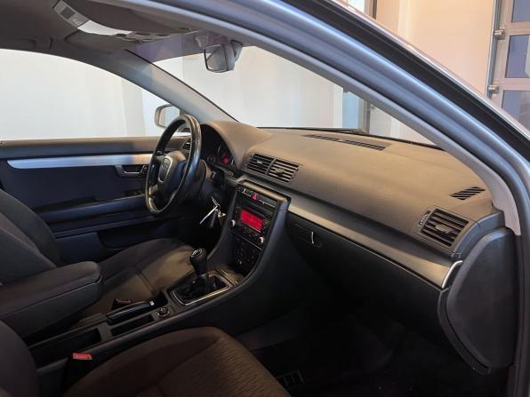 Audi A4 III (B7) с пробегом 2007 года, цена 560 000 рублей, 327403 км, седан, Автокод Объявления