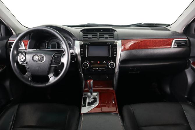 Toyota Camry VII (XV50) с пробегом 2013 года, цена 1 579 000 рублей, 390500 км, седан, Автокод Объявления