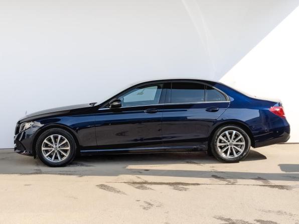 Mercedes-Benz E-Класс V (W213 S213 C238) с пробегом 2018 года, цена 2 985 000 рублей, 87976 км, седан, Автокод Объявления