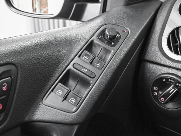 Volkswagen Tiguan I Рестайлинг с пробегом 2012 года, цена 1 419 000 рублей, 204292 км, внедорожник, Автокод Объявления