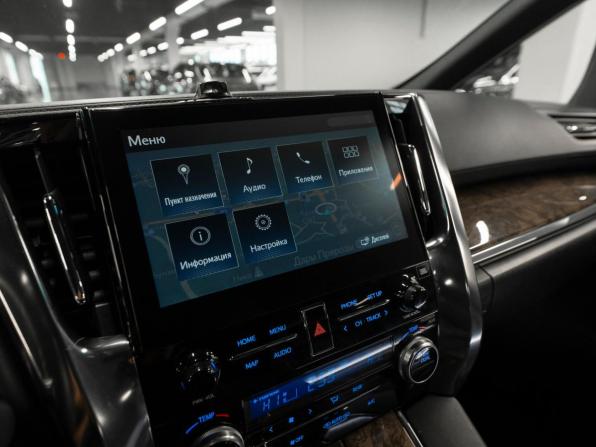 Toyota Alphard III Рестайлинг с пробегом 2021 года, цена 6 200 000 рублей, 122228 км, минивэн, Автокод Объявления