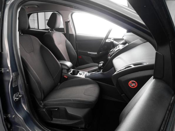Ford Focus III с пробегом 2012 года, цена 979 000 рублей, 185097 км, седан, Автокод Объявления