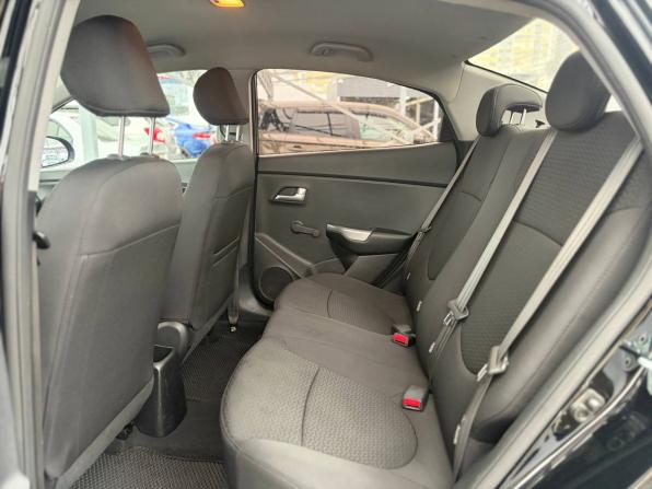 Kia Rio III Рестайлинг с пробегом 2017 года, цена 1 195 000 рублей, 96000 км, седан, Автокод Объявления