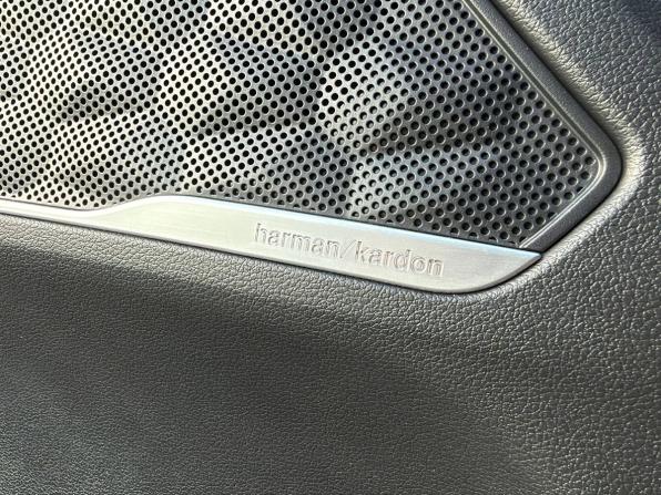 Hyundai Santa Fe IV Рестайлинг с пробегом 2022 года, цена 3 150 000 рублей, 134000 км, внедорожник, Автокод Объявления