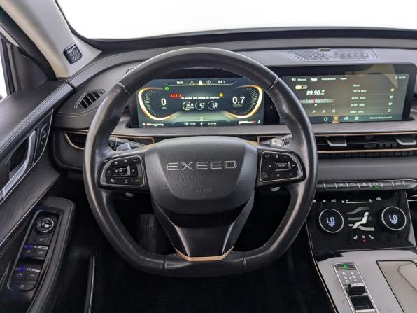 Exeed LX I Рестайлинг с пробегом 2023 года, цена 2 195 000 рублей, 37174 км, внедорожник, Автокод Объявления