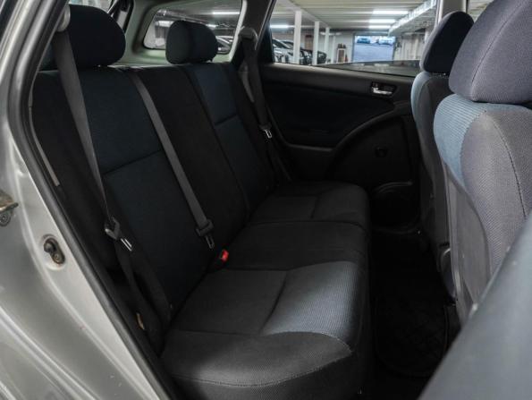 Toyota Matrix I (E130) с пробегом 2005 года, цена 629 000 рублей, 270067 км, хэтчбек, Автокод Объявления