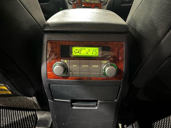 Toyota Highlander II (XU40) Рестайлинг с пробегом 2012 года, цена 2 530 000 рублей, 206322 км, внедорожник, Автокод Объявления